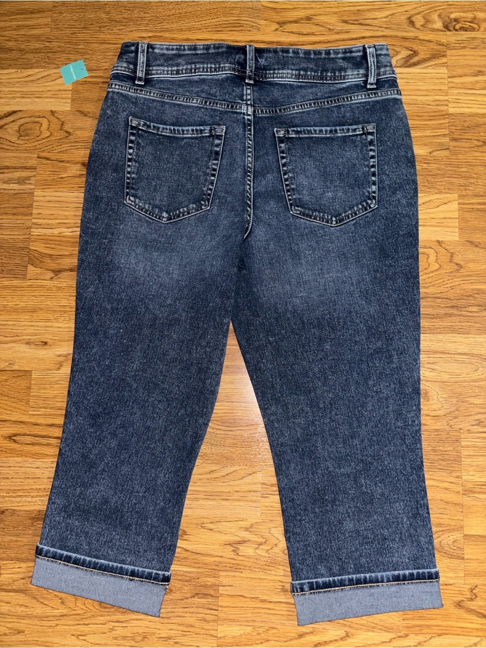 M Jeans By Maurices Classic 21 Inch Cuffed Denim Capri Women’s Size 12 Acid Wash - Picture 15 of 16